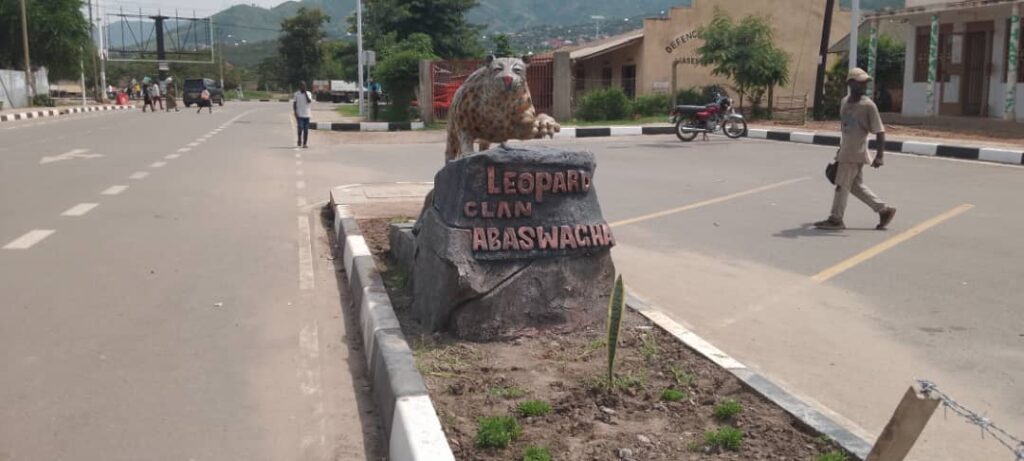 Different Bakonzo totems placed on various USMID roads in Kasese ...